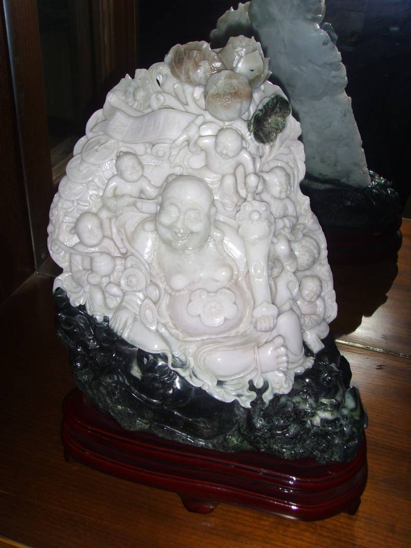 jade sculpture carving