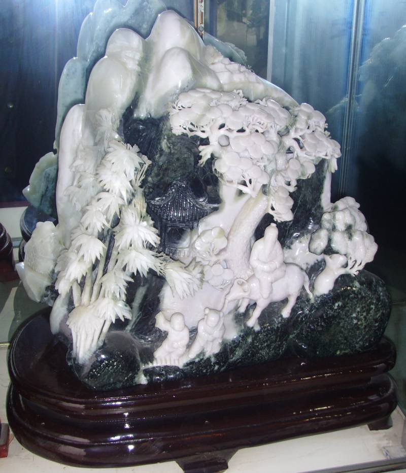 jade sculpture carving