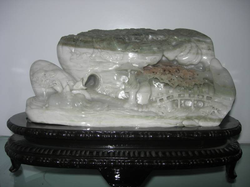 jade sculpture carving