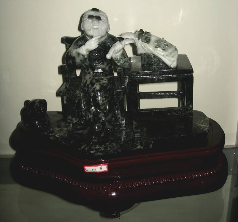 jade sculpture carving