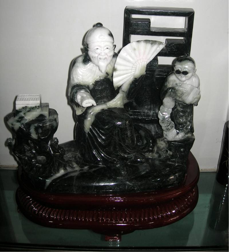 jade sculpture carving