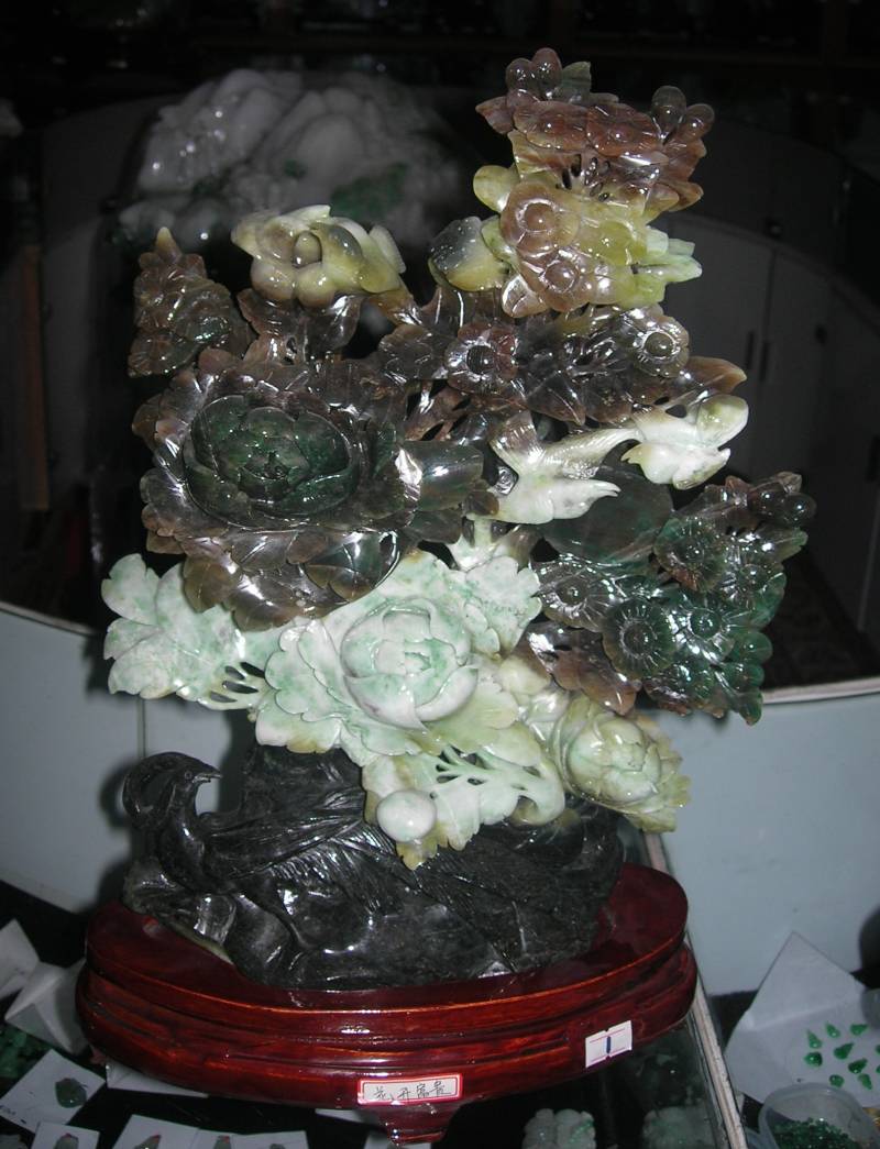 jade sculpture carving