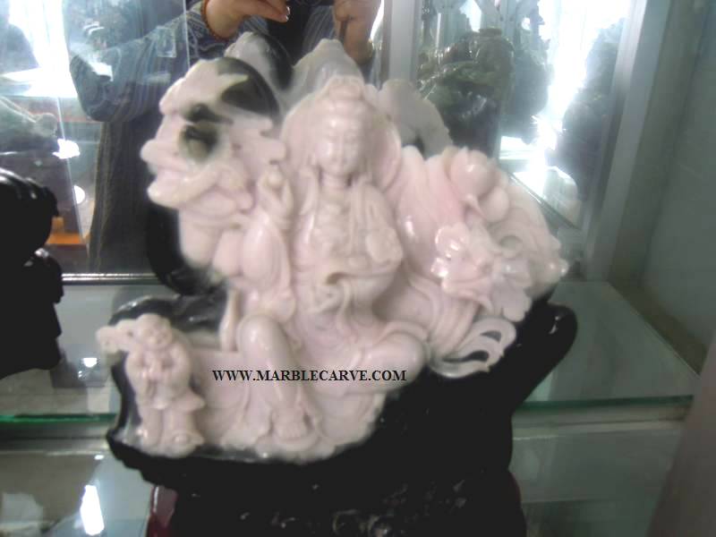 Pink jade Sculpture